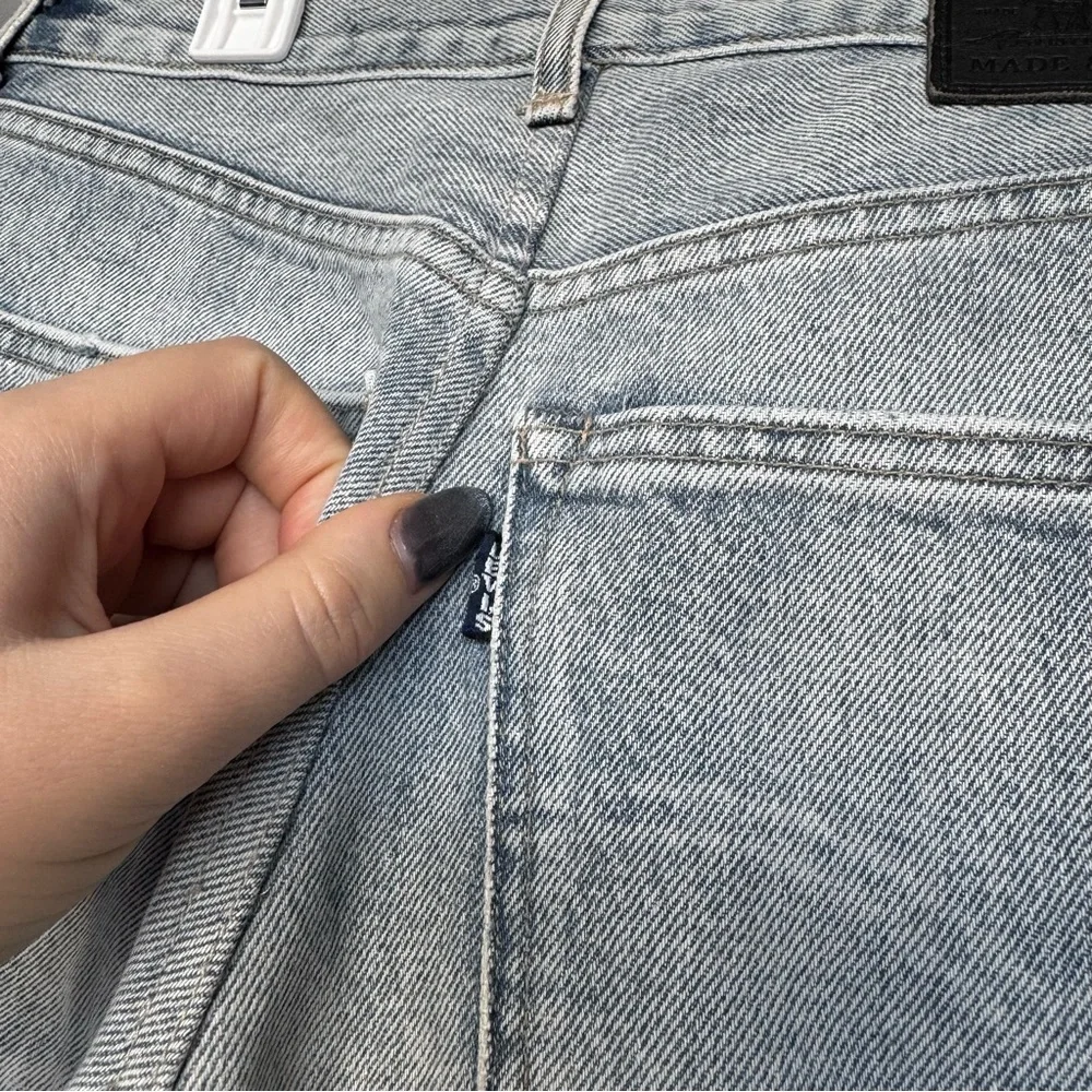 Levi's Premium Barrel Crop Jeans Light Wash 29 - Picture 10 of 16